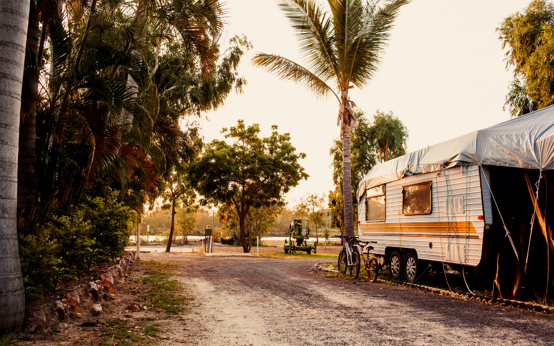 En este momento estás viendo Las mejores playas para visitar en autocaravana en España.