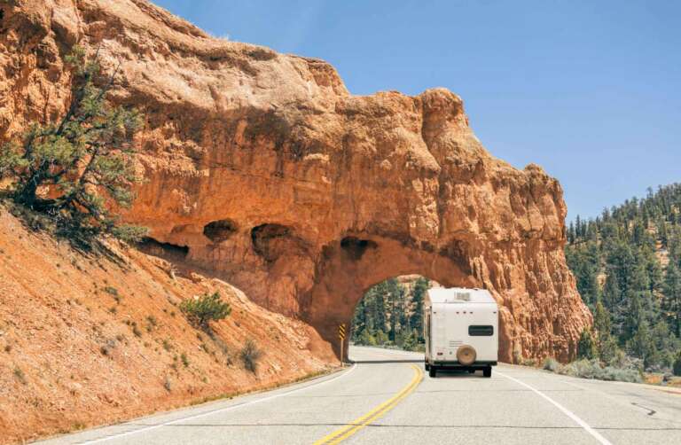 Lee más sobre el artículo Las mejores aplicaciones para viajeros en autocaravana.