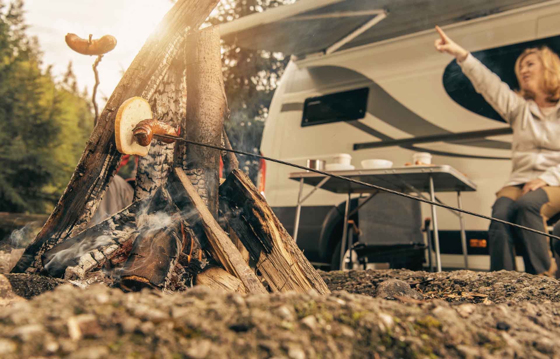 En este momento estás viendo Gastronomía sobre ruedas: recetas calentitas para disfrutar en tu autocaravana