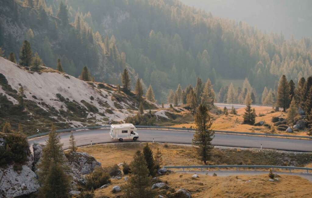autocaravana en otoño e invierno