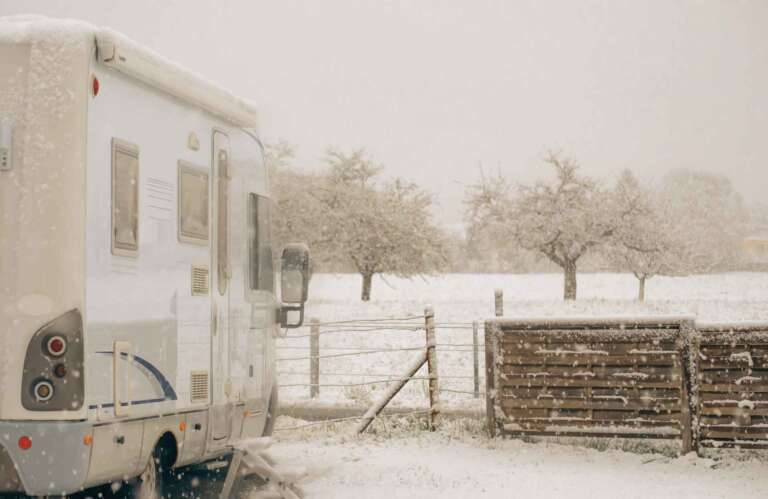 Lee más sobre el artículo Escapadas invernales: las mejores rutas de invierno en autocaravana por España