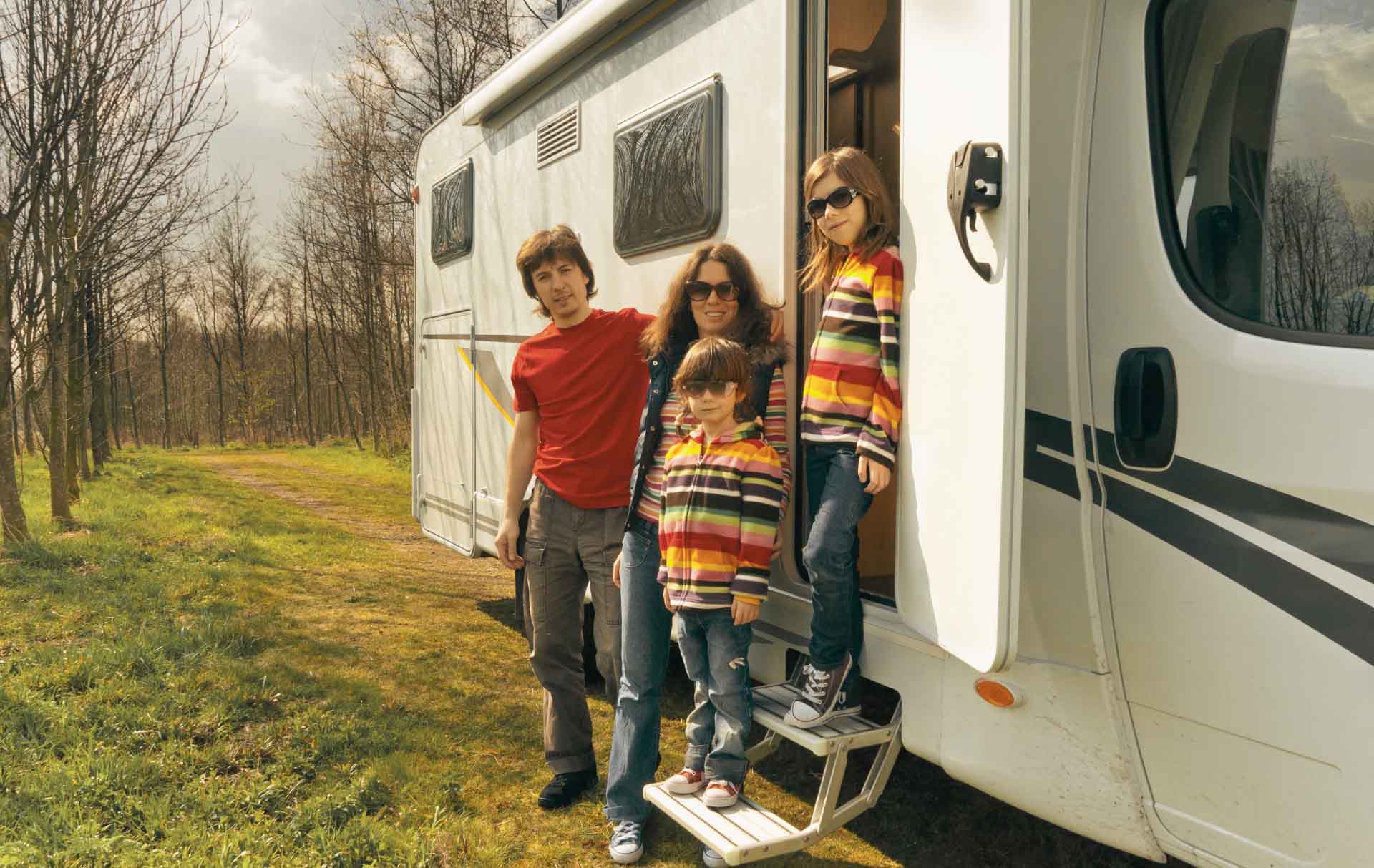 En este momento estás viendo Disfruta de la aventura familiar: consejos para viajar en familia en autocaravana