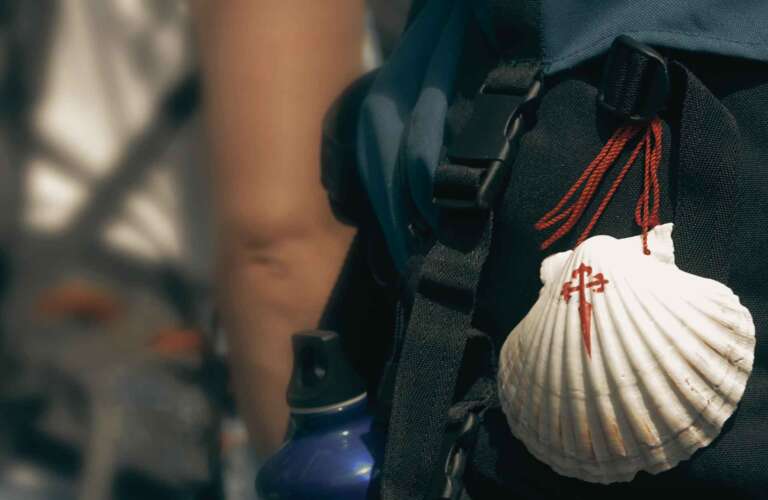 Lee más sobre el artículo El Camino de Santiago sobre ruedas: rutas en autocaravana para vivir la experiencia peregrina a tu ritmo